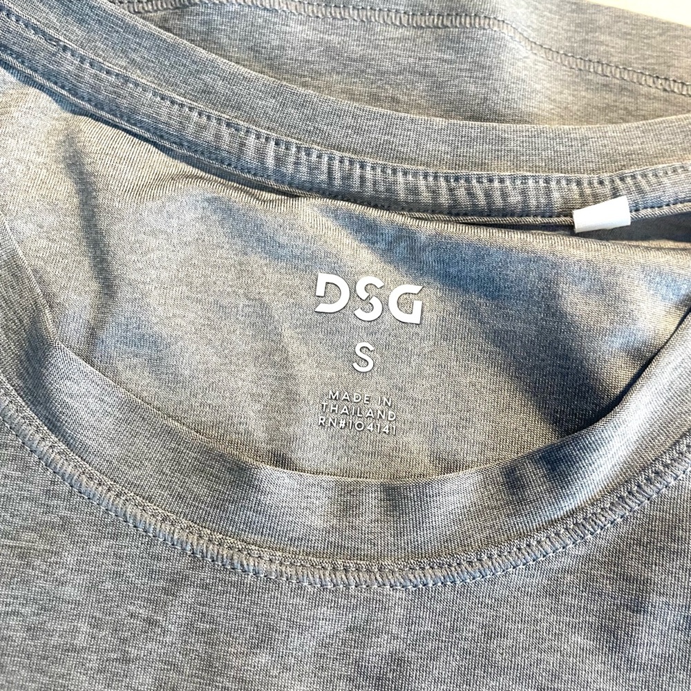 Bundle: DSG Green and Light Gray Athletic Tank Top Set. S - Picture 6 of 10